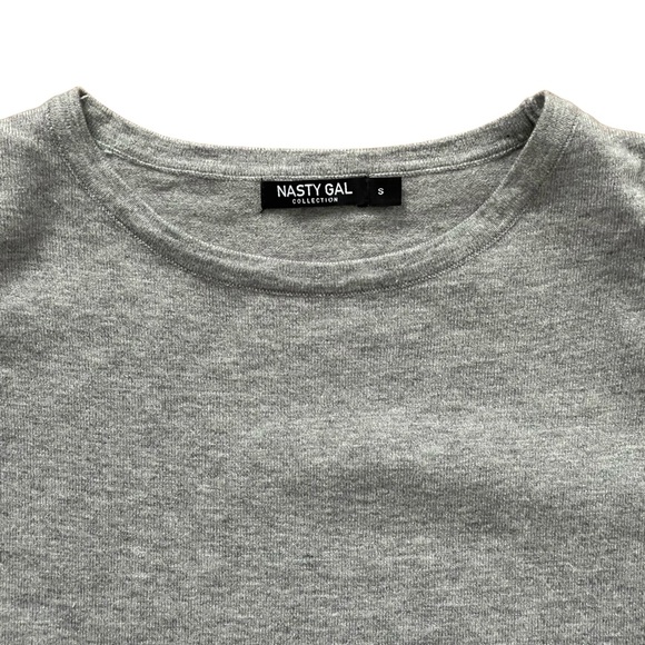 Nasty Gal Structured Shoulder Knit Top Grey Sleeveless Vest - Picture 2 of 5